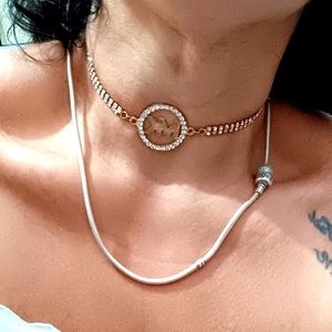 🆕 Fashion GOLD RHINESTONE MK CHOKER